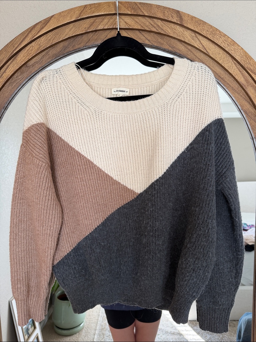 eesome Colorblock Crewneck Sweater in Cream, Taupe & Charcoal
